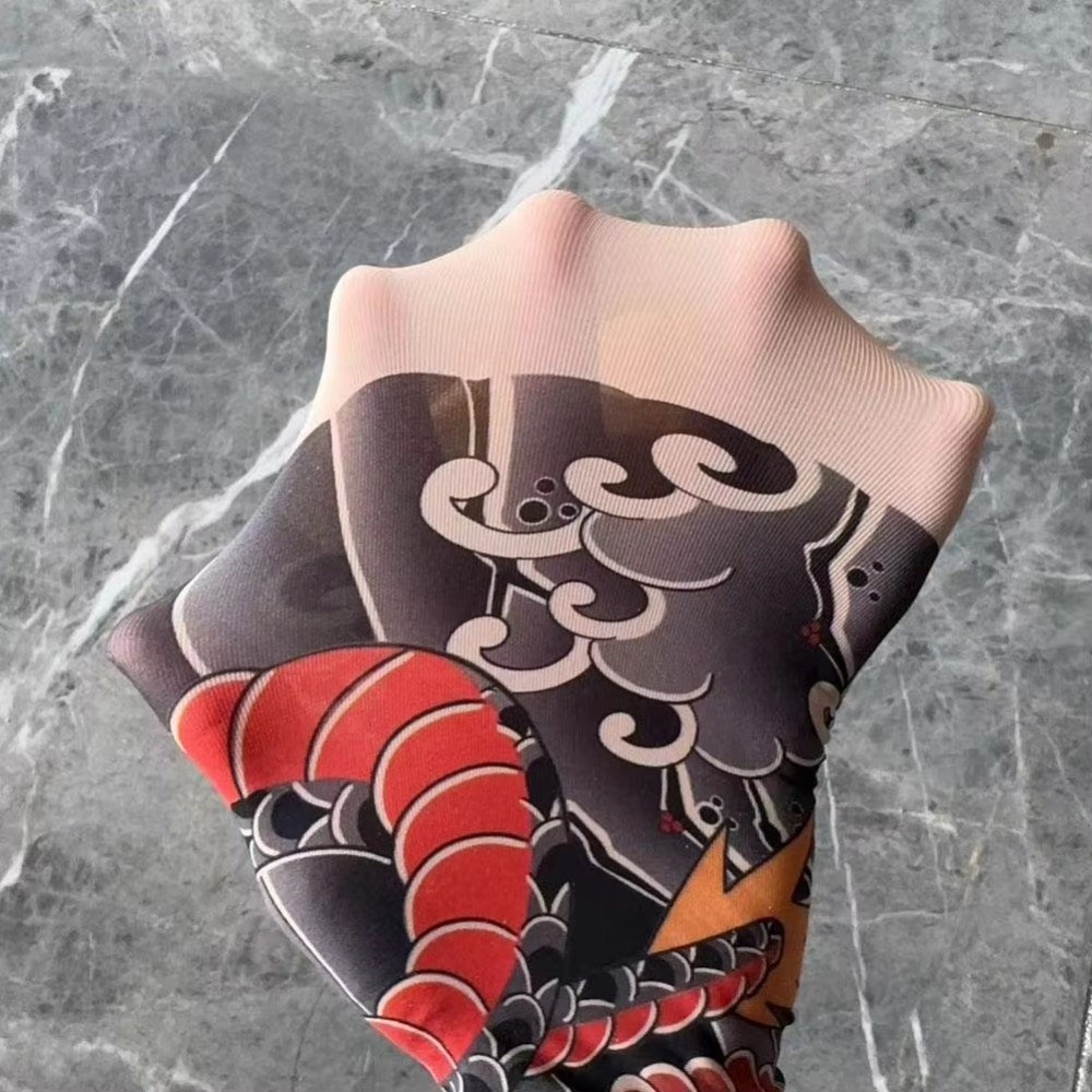 Skarpety imitujące tatuaż na c – Fishing Socks recenzja i cena