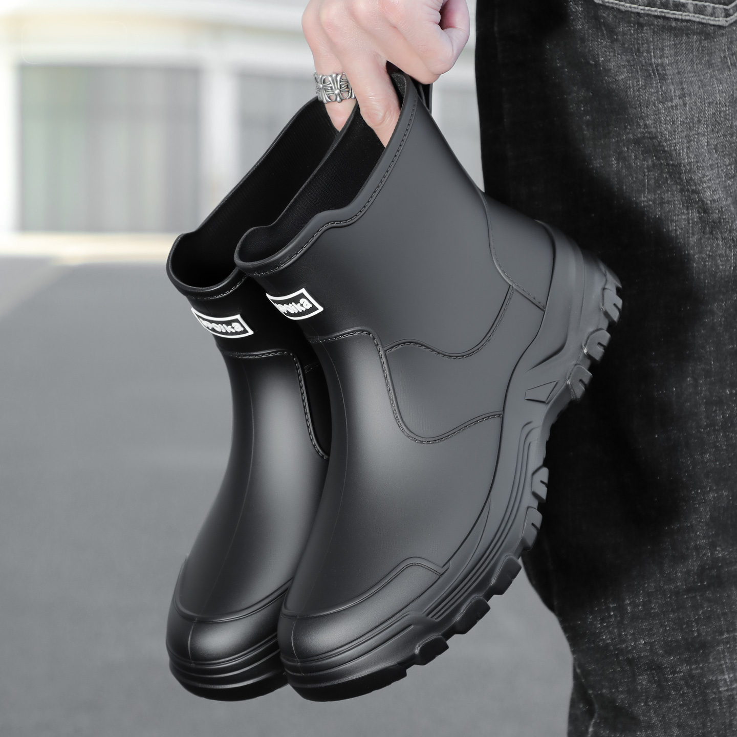 Modne, nowe męskie buty przeci – Fishing Boots recenzja i cena